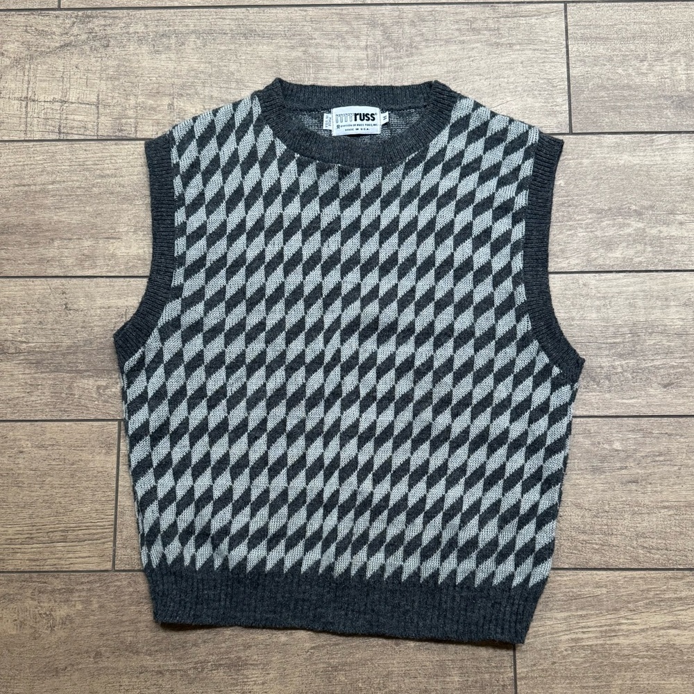 Vintage Russ Togs Sweater Vest - Wool blend Argyle/Diamond Checker (80s)